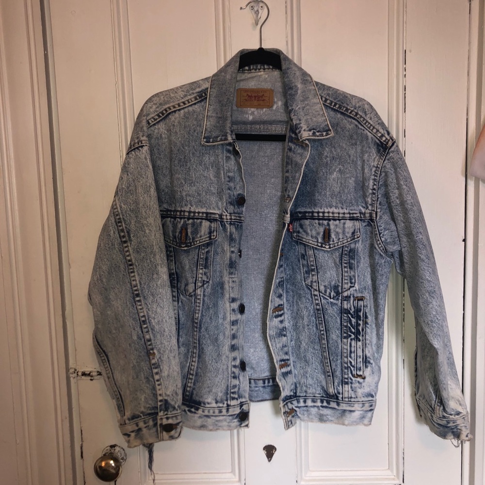 vintage acid wash levi’s trucker jacket